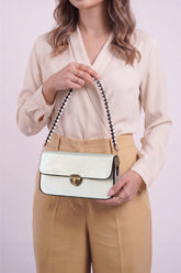 Fineur Shoulder Bag Sheen - White