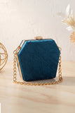 Trendy affordable women Clutch Purse bags. Clutches Collection Fineur Online Pakistan