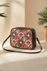 Fineur Crossbody Folk Tale