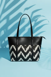 Trendy Canvas Tote Bag women Pakistan