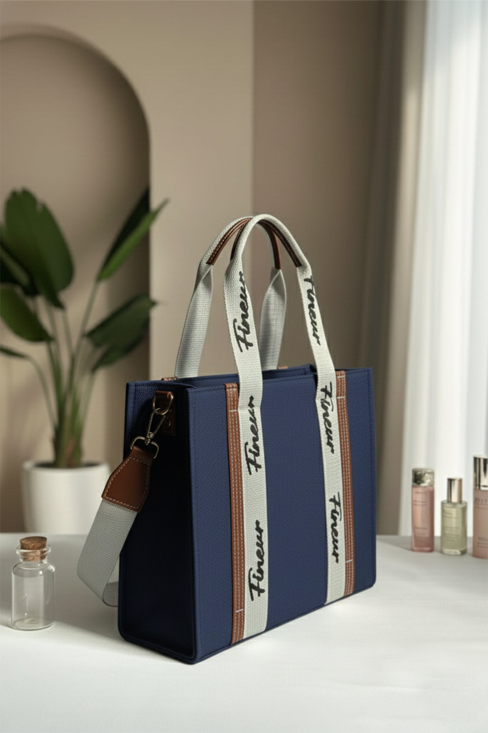 Fineur Canvas Modern Muse Tote - Navy Blue