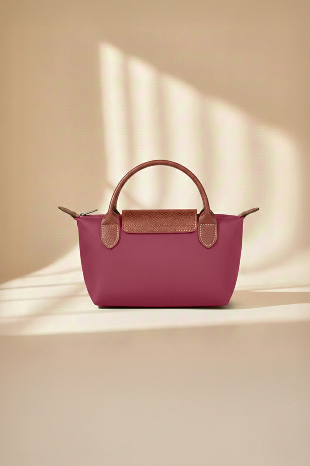 Fineur Crossbody Champ - Beet Red