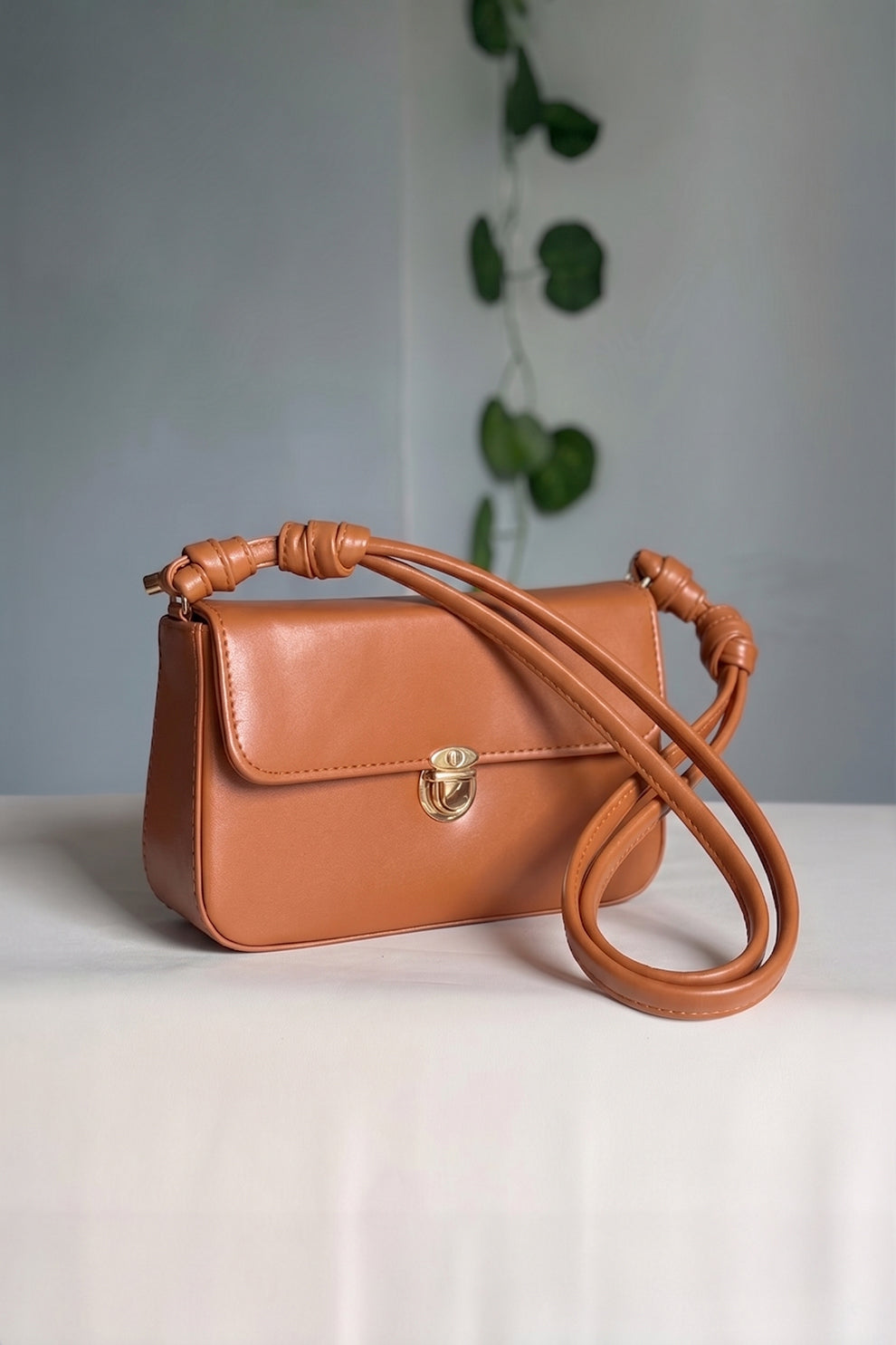 Fineur Shoulder Bag Knox - Brown