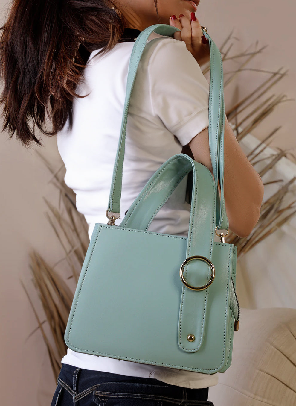 Trendy women’s handbag in tea Cyan