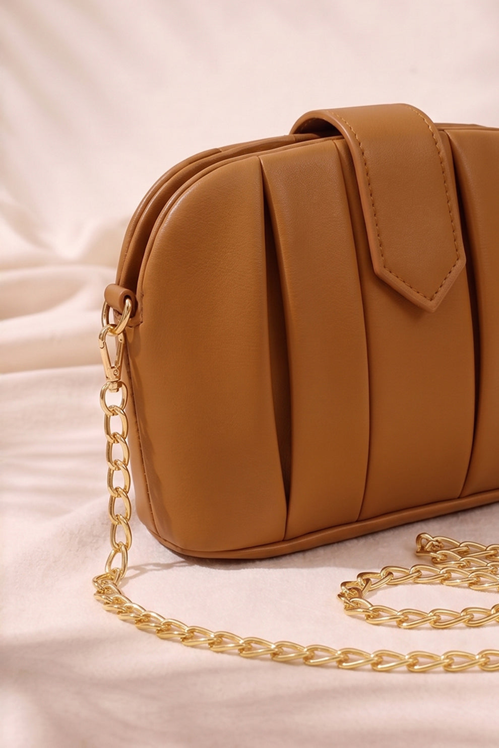 Fineur Crossbody Arc Flap - Brown