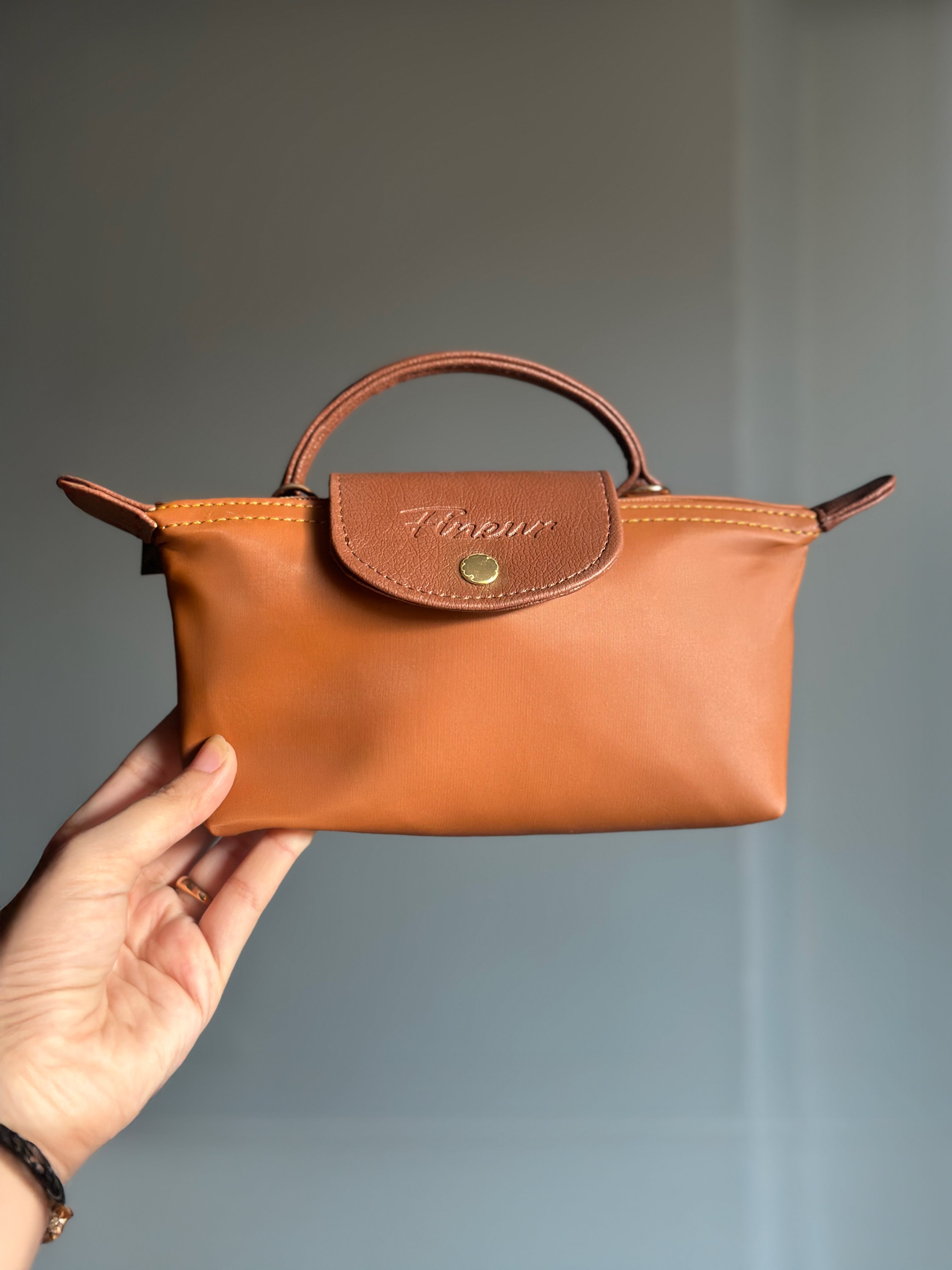 Fineur Crossbody Champ - Brown