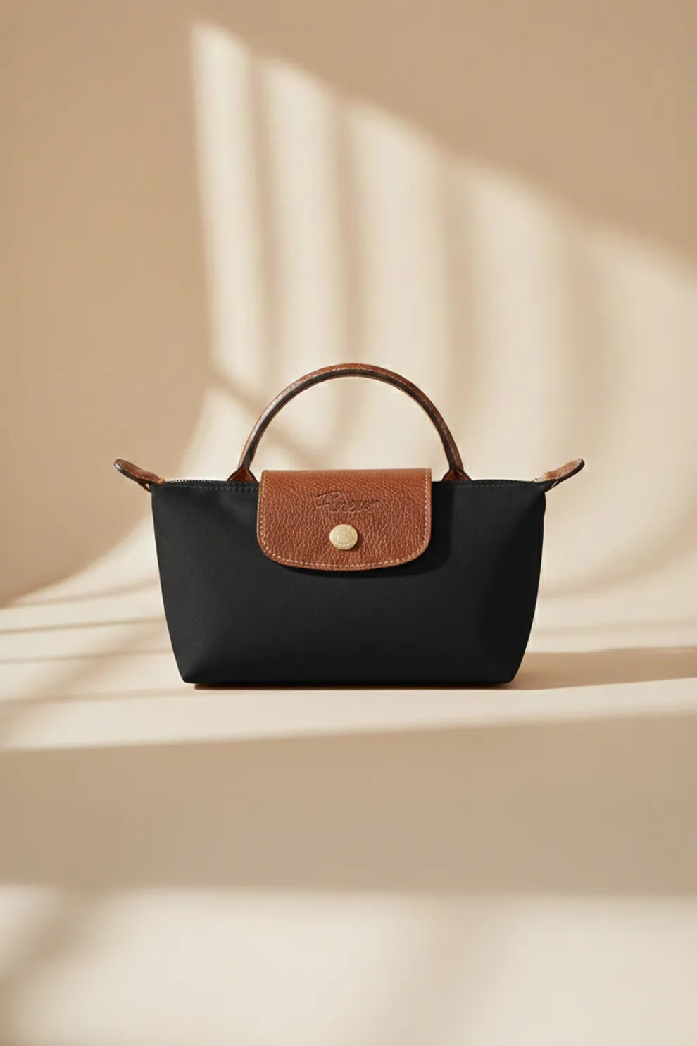 Fineur Crossbody Champ - Black