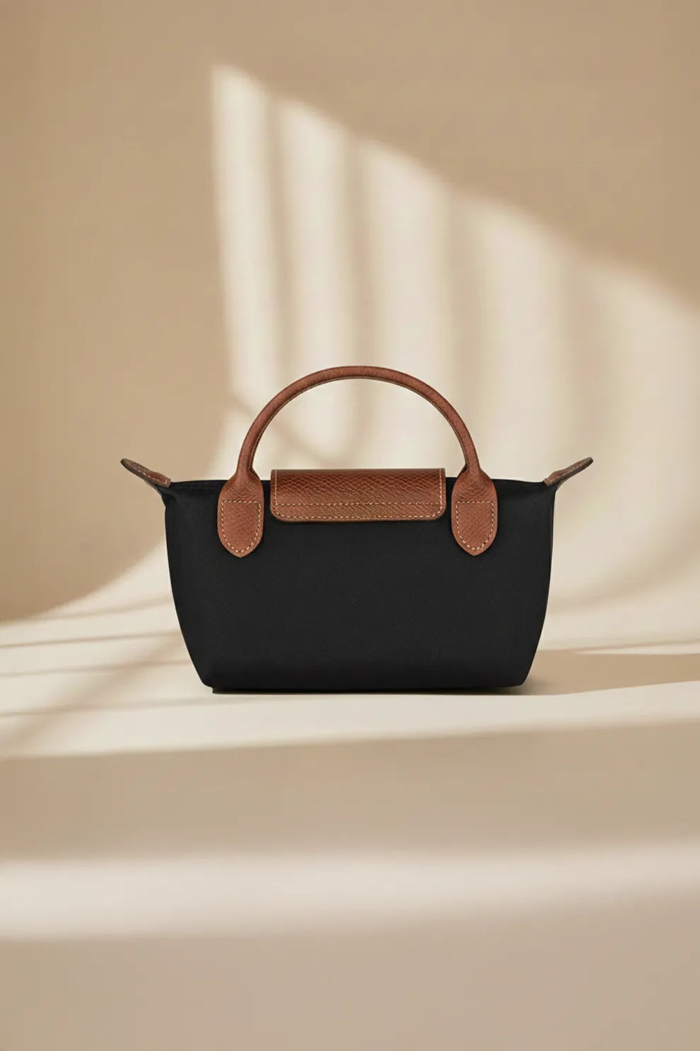 Fineur Crossbody Champ - Black