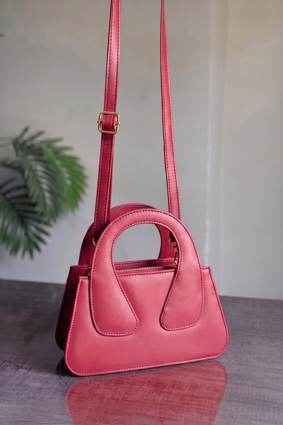 Fineur Handbag Crest - Maroon