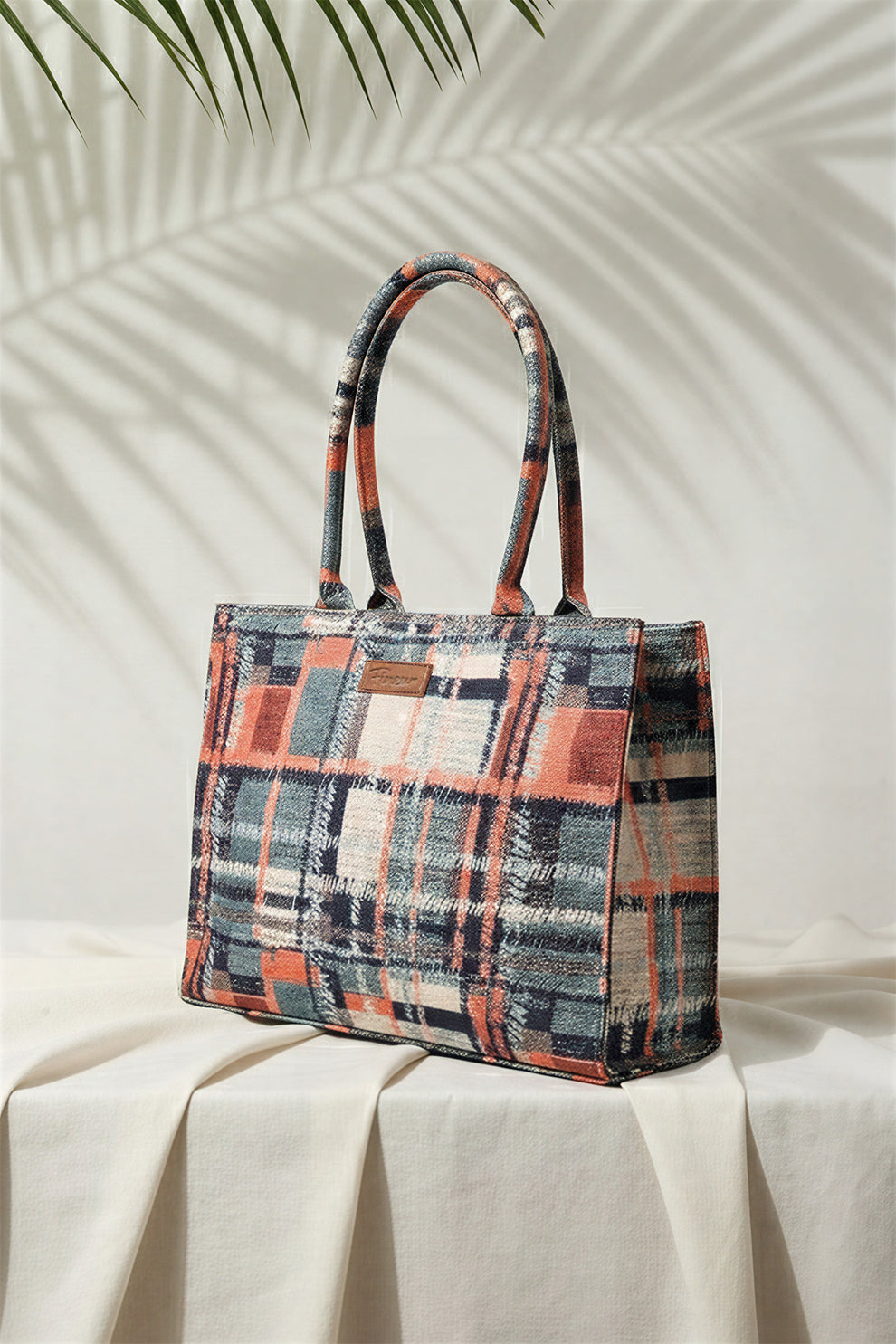 Fineur Canvas Tote Check Mate