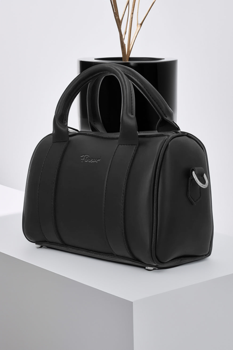 Fineur Handbag Pace Duffle - Black