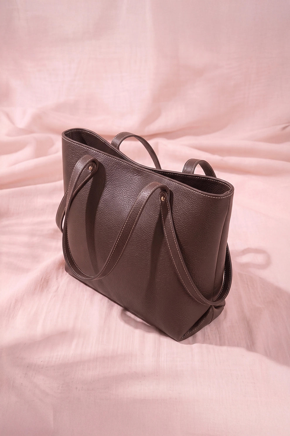 Fineur Tote Dove - Dark Brown