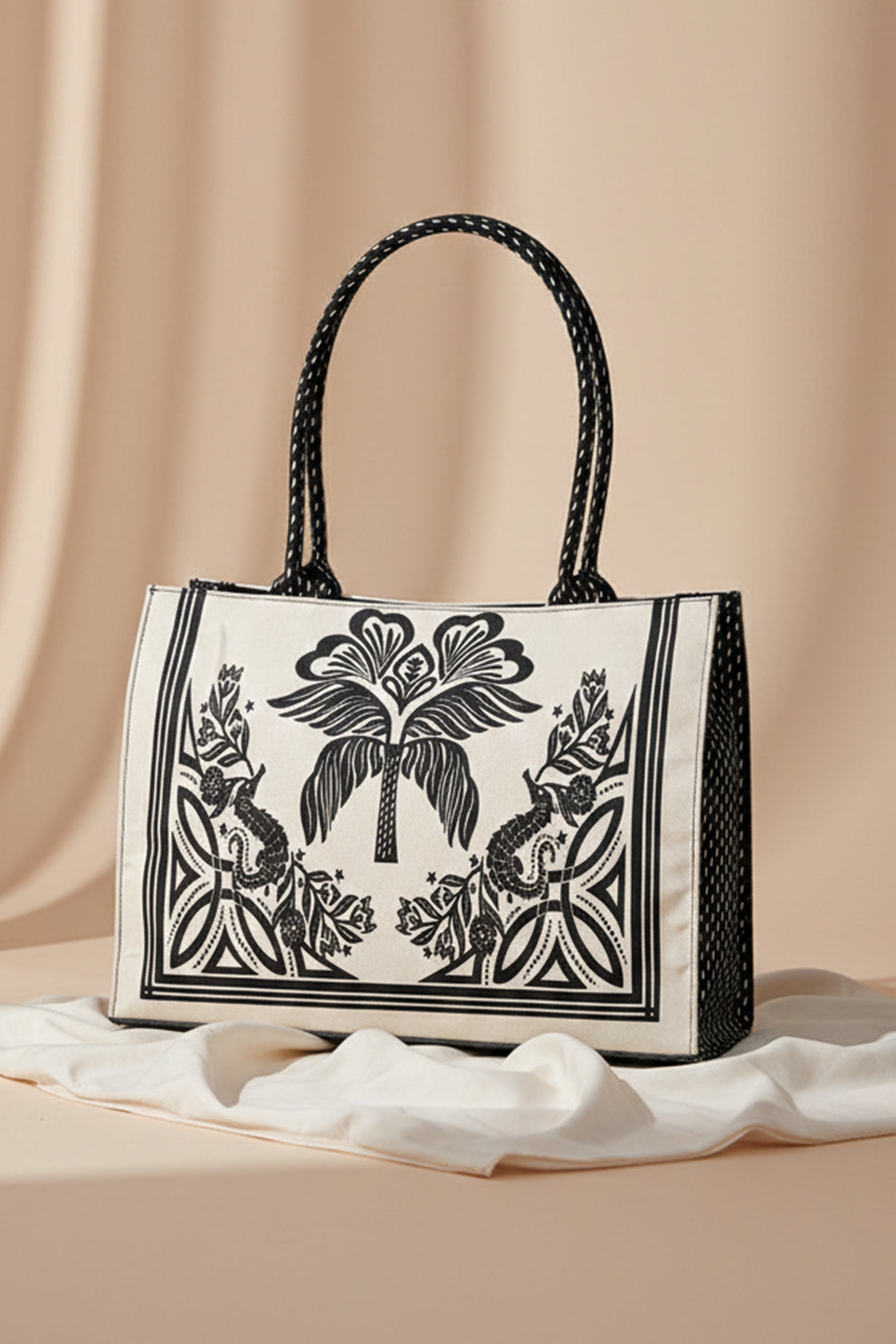 Fineur Canvas Tote Artisan Flora