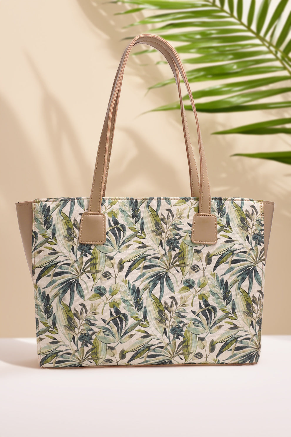 Fineur Forest Charm canvas tote bag for women in Pakistan