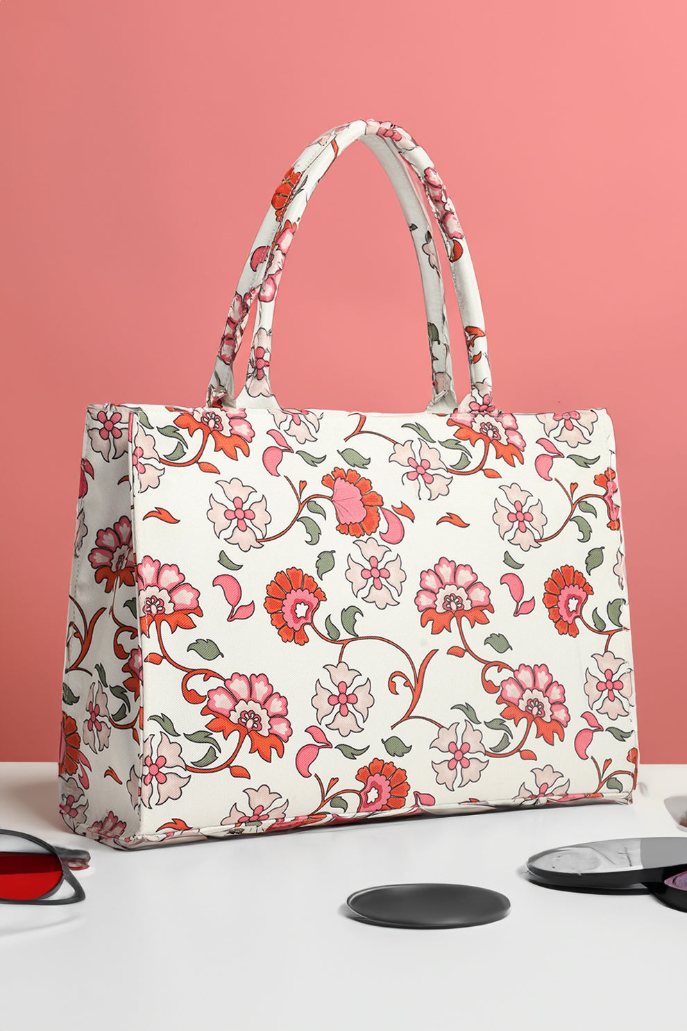 Fineur  Canvas Tote Bags White Floral