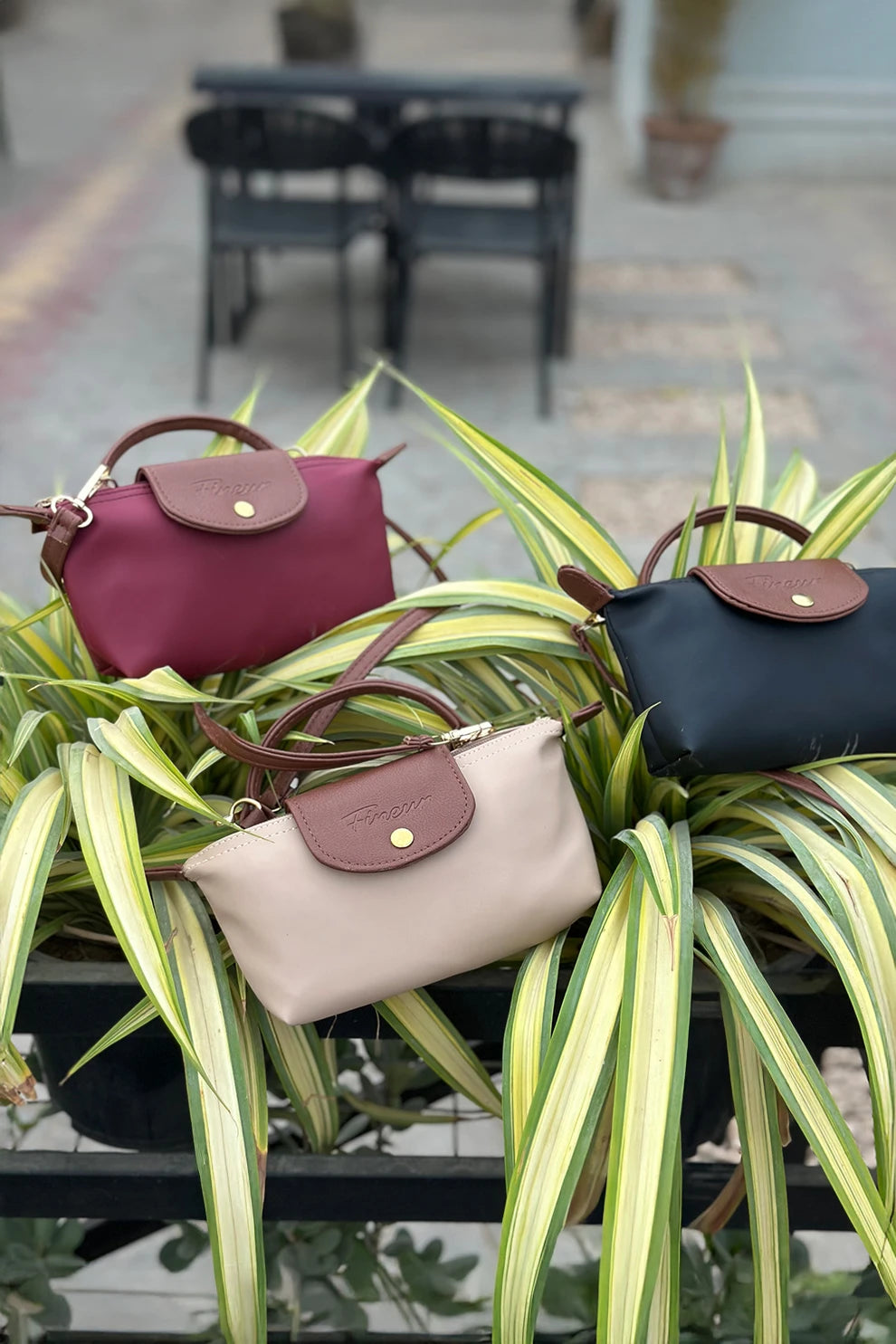 Fineur Crossbody Champ - Latte Beige