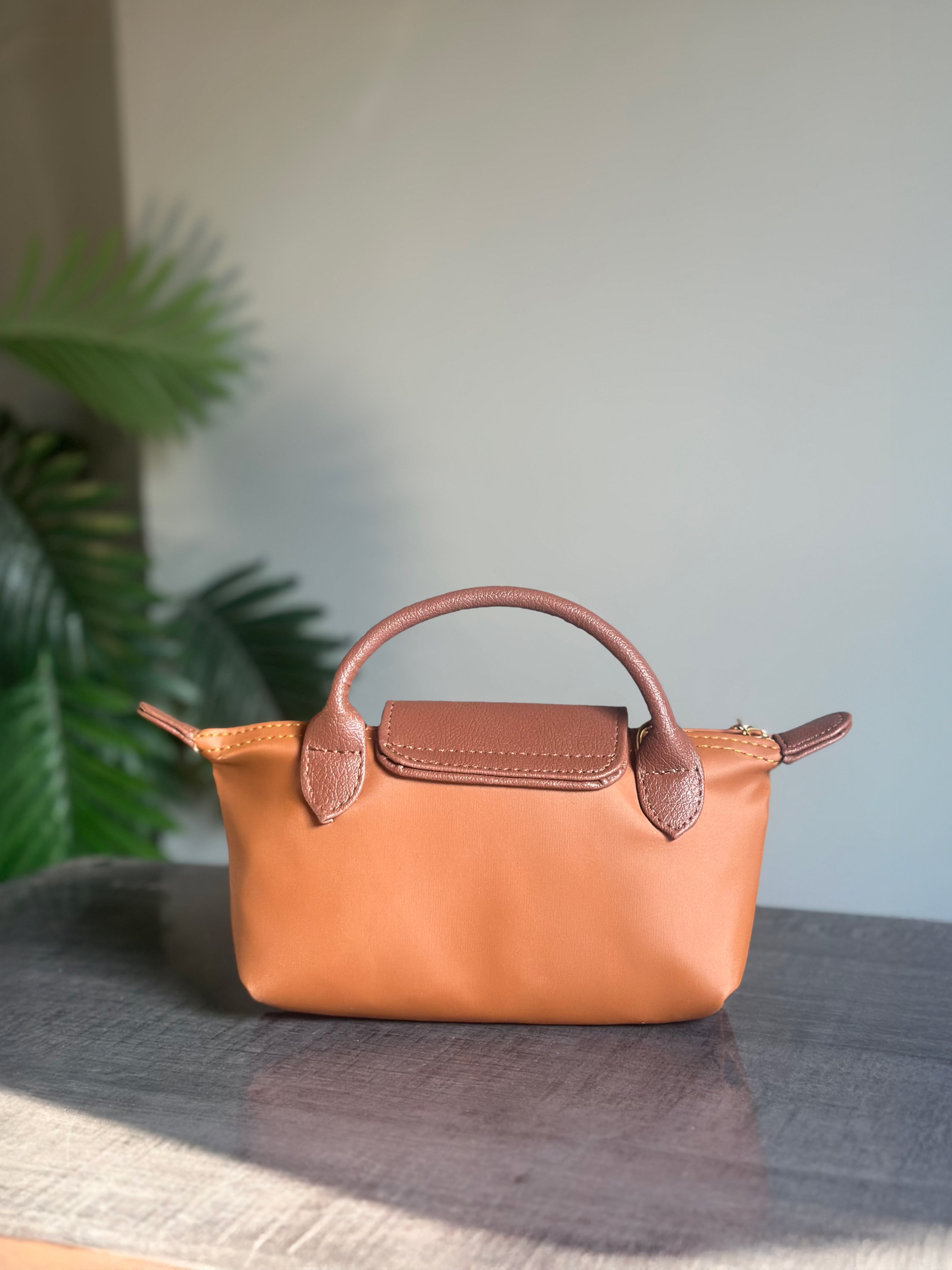 Fineur Crossbody Champ - Brown