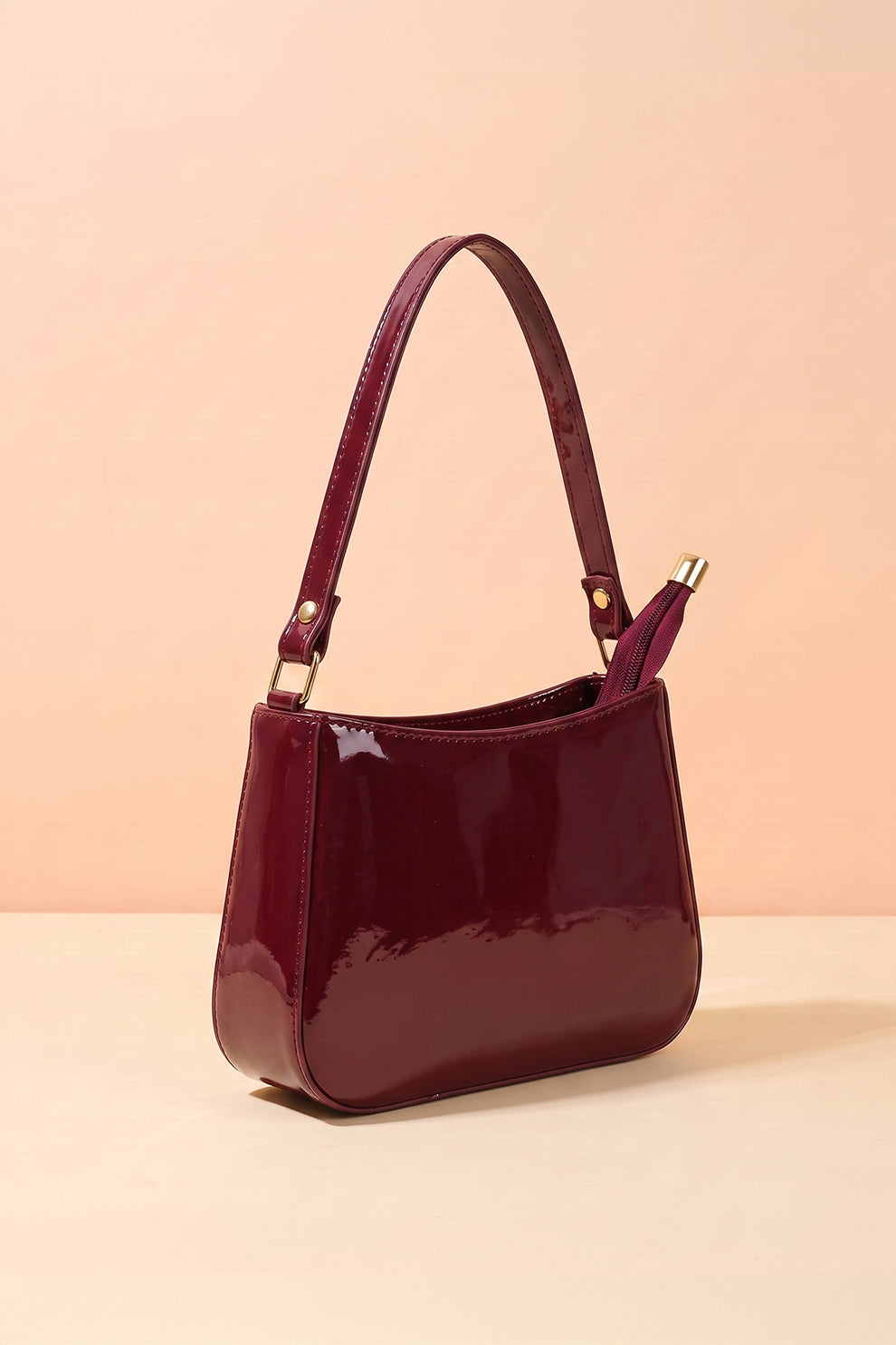 Fineur Shoulder Bag Shiny Crush - Maroon