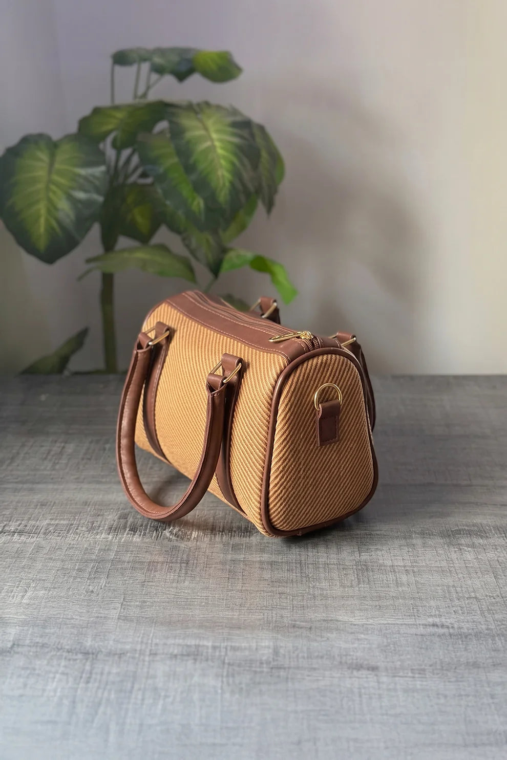 Fineur Handbag Duffy - Dark Brown