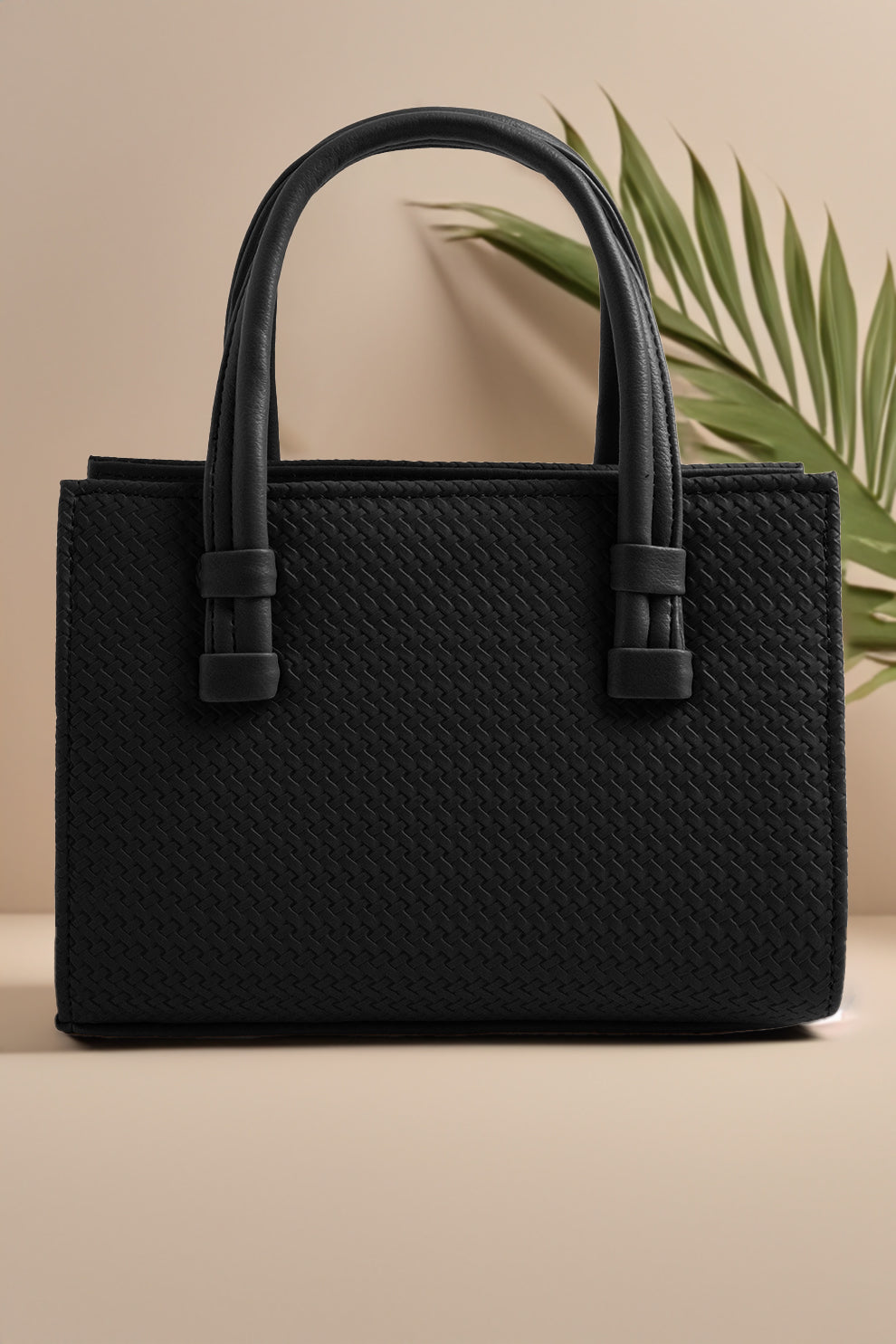 Fineur HandyZip handbag for women in Pakistan