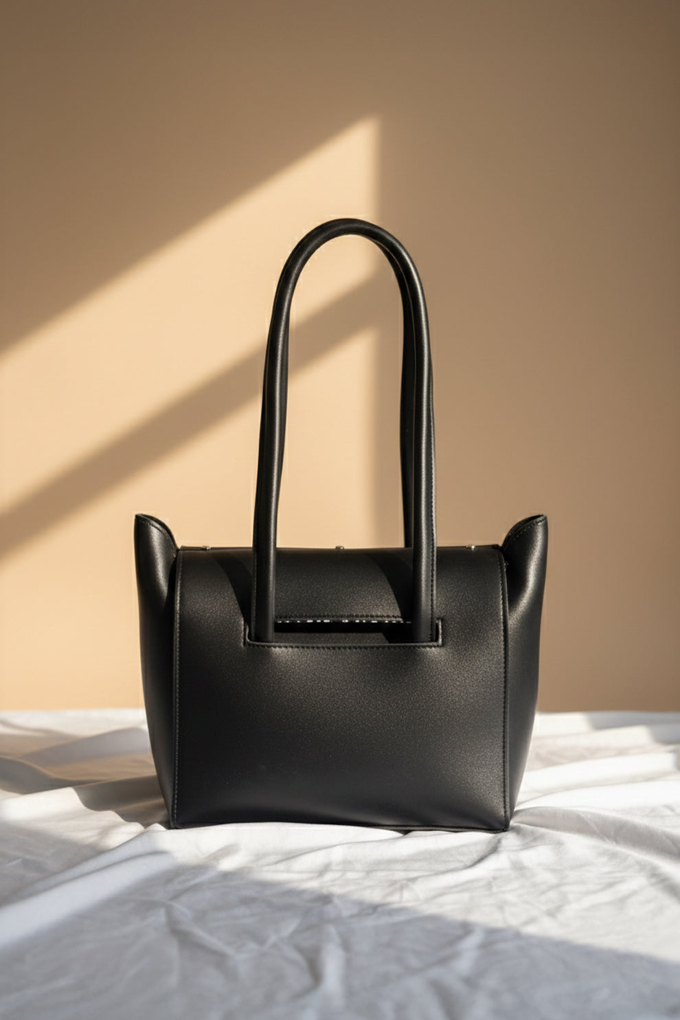 Fineur Two Style Shoulder Bag - Black