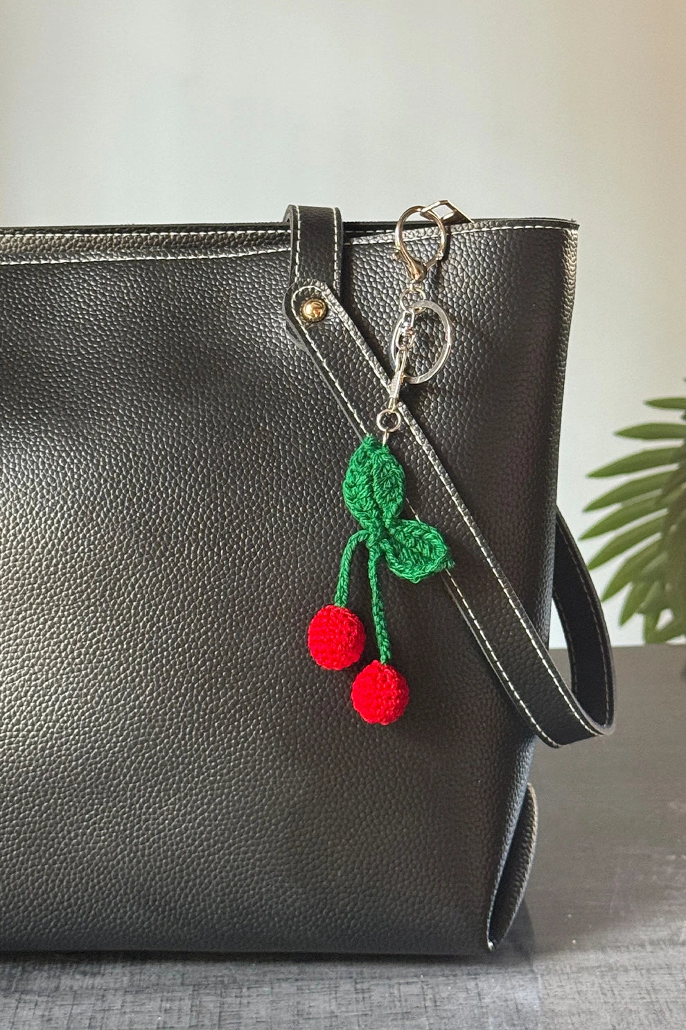 Keychain Crochet Berry