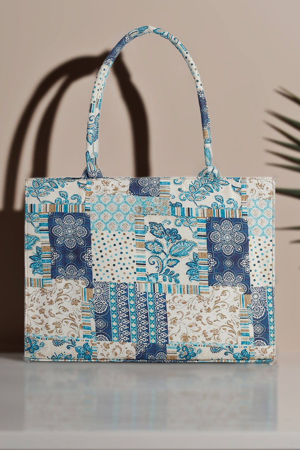 Trendy canvas tote bag for women