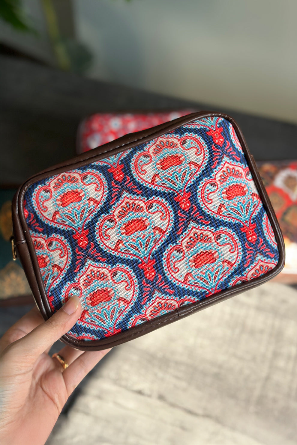 Fineur Crossbody Azure Petal