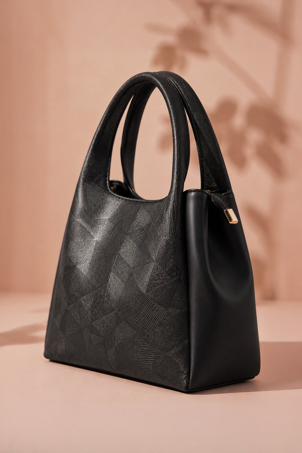 Fineur Shoulder Bag Frost - Black
