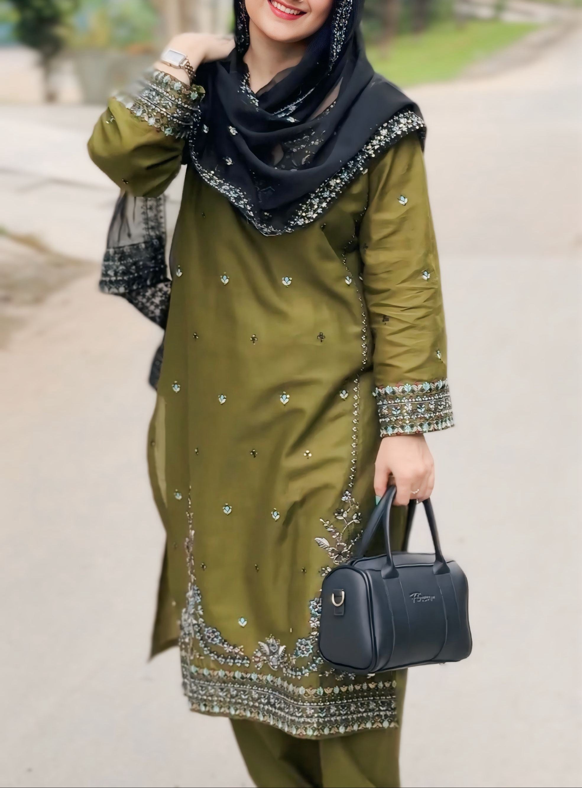 Fineur Handbag Pace Duffle - Black