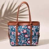 Women's Modern Canvas Tote in Pakistan