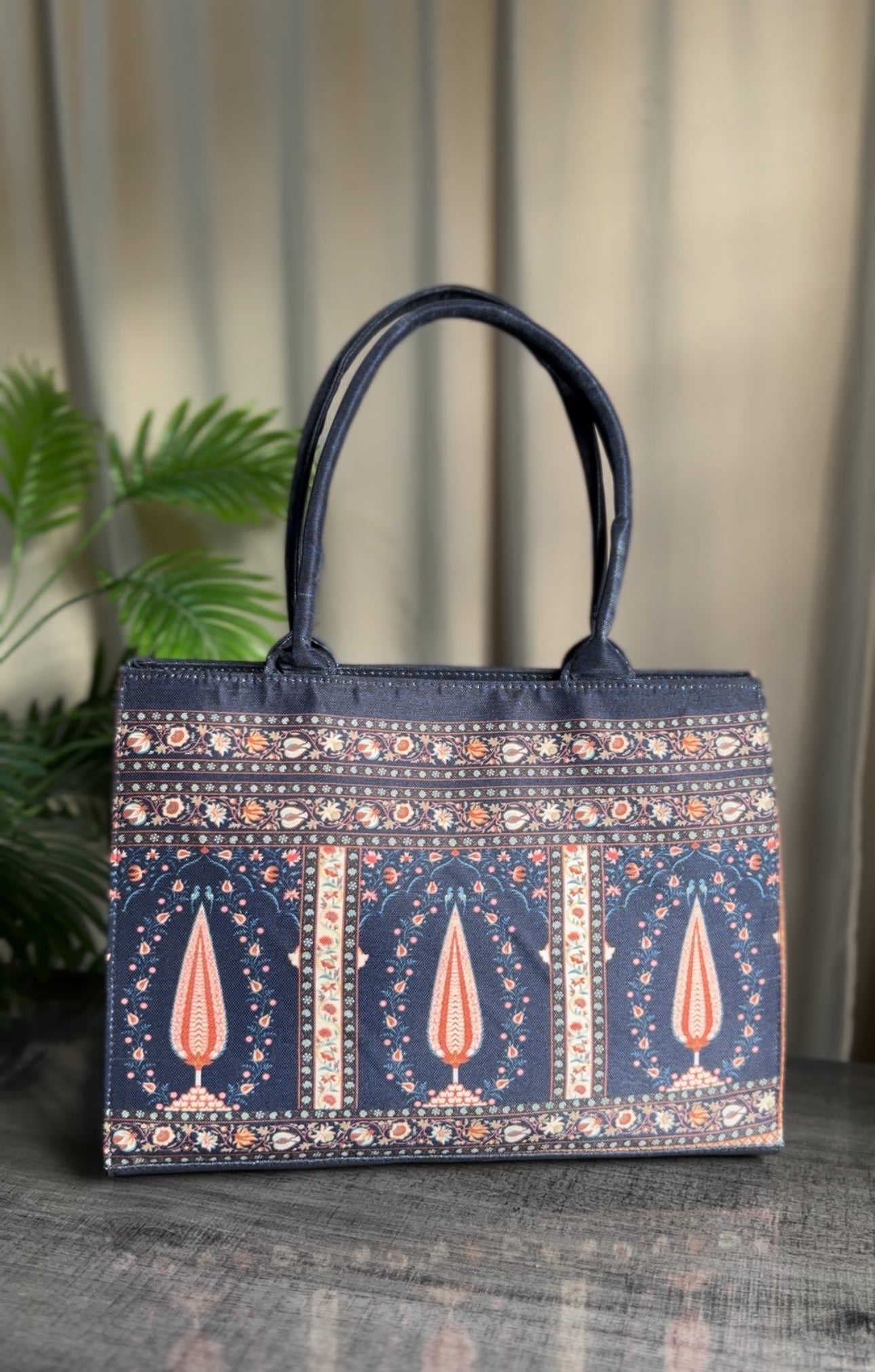 Fineur Canvas Tote Blue Folk