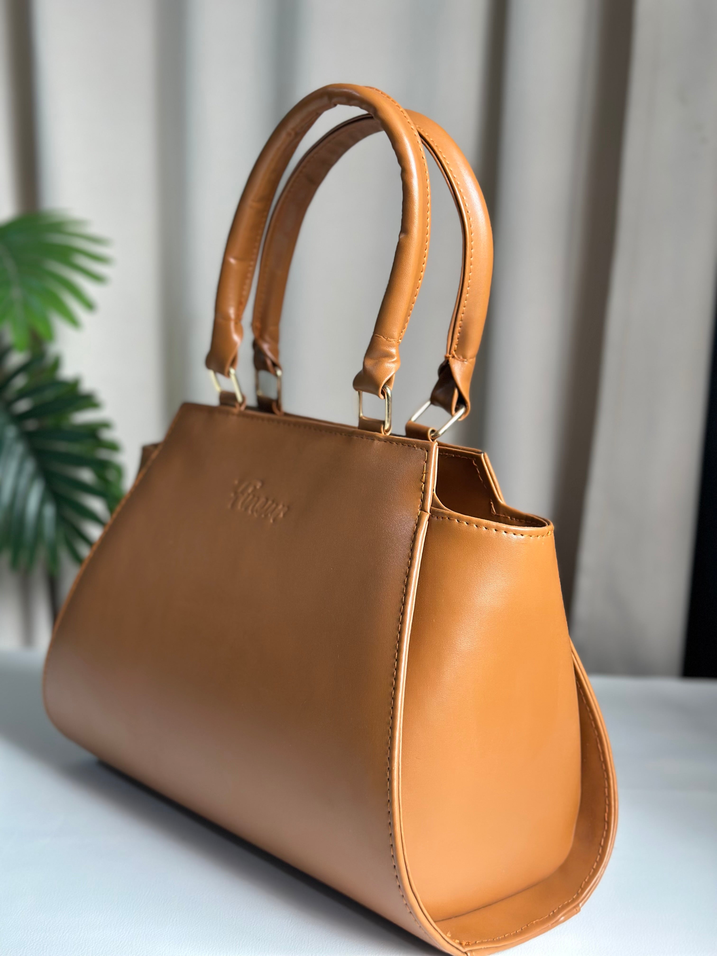 Best Shoulder Bags In Pakistan