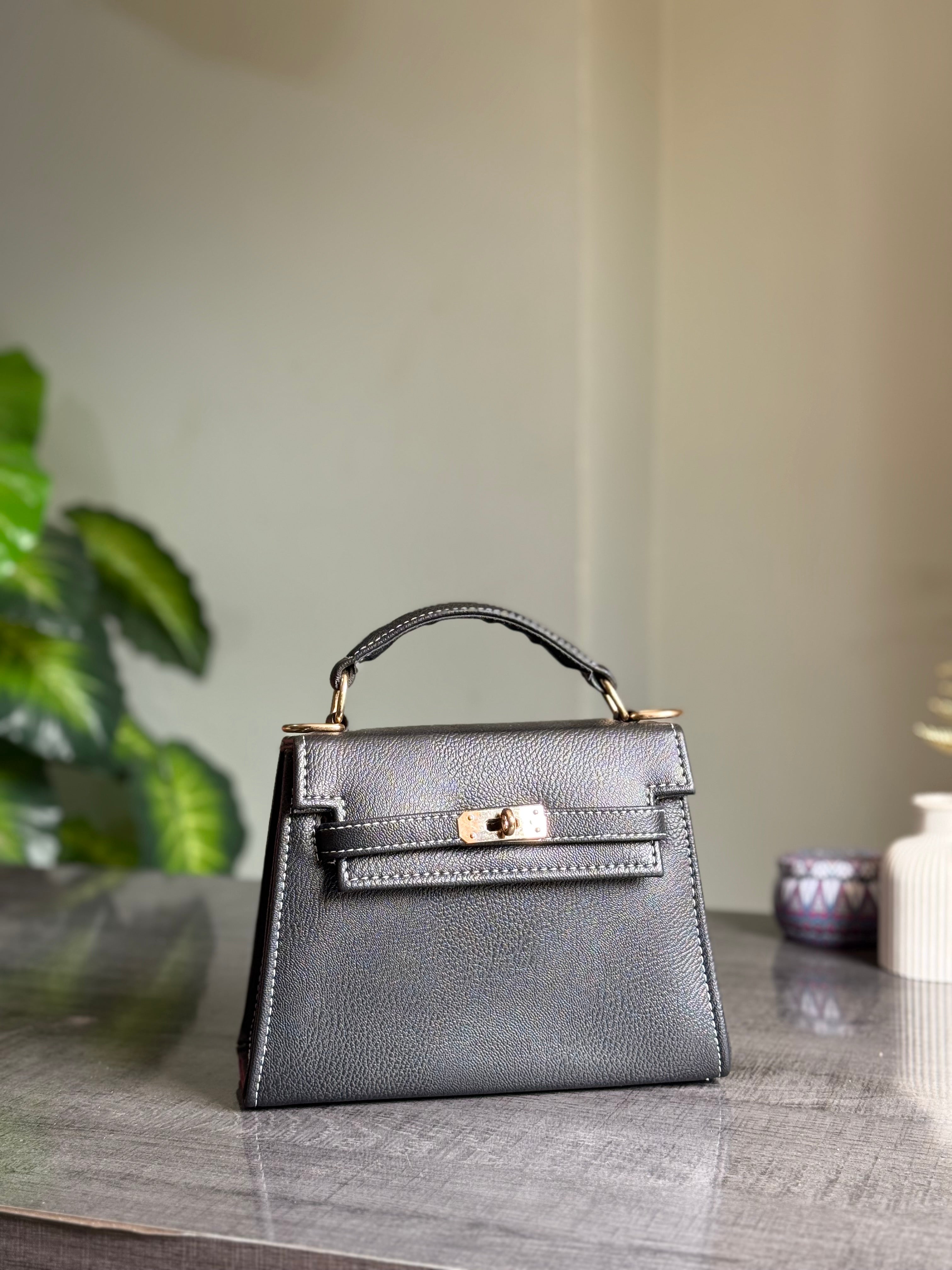 Fineur Handbag Mini Iconic - Black