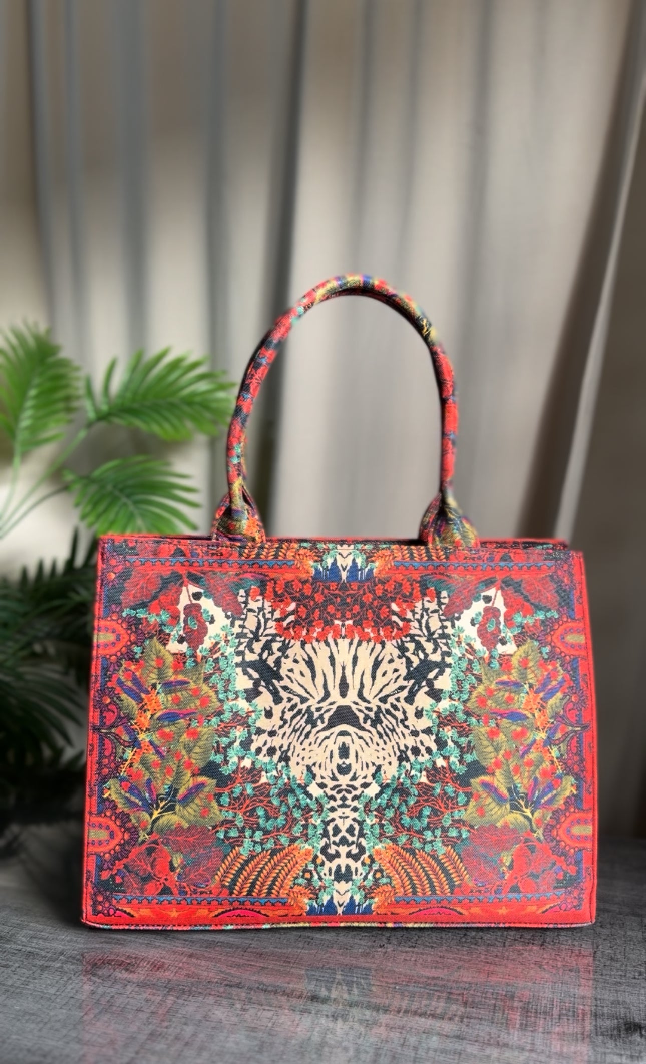 Fineur Canvas Tote Tiger Art