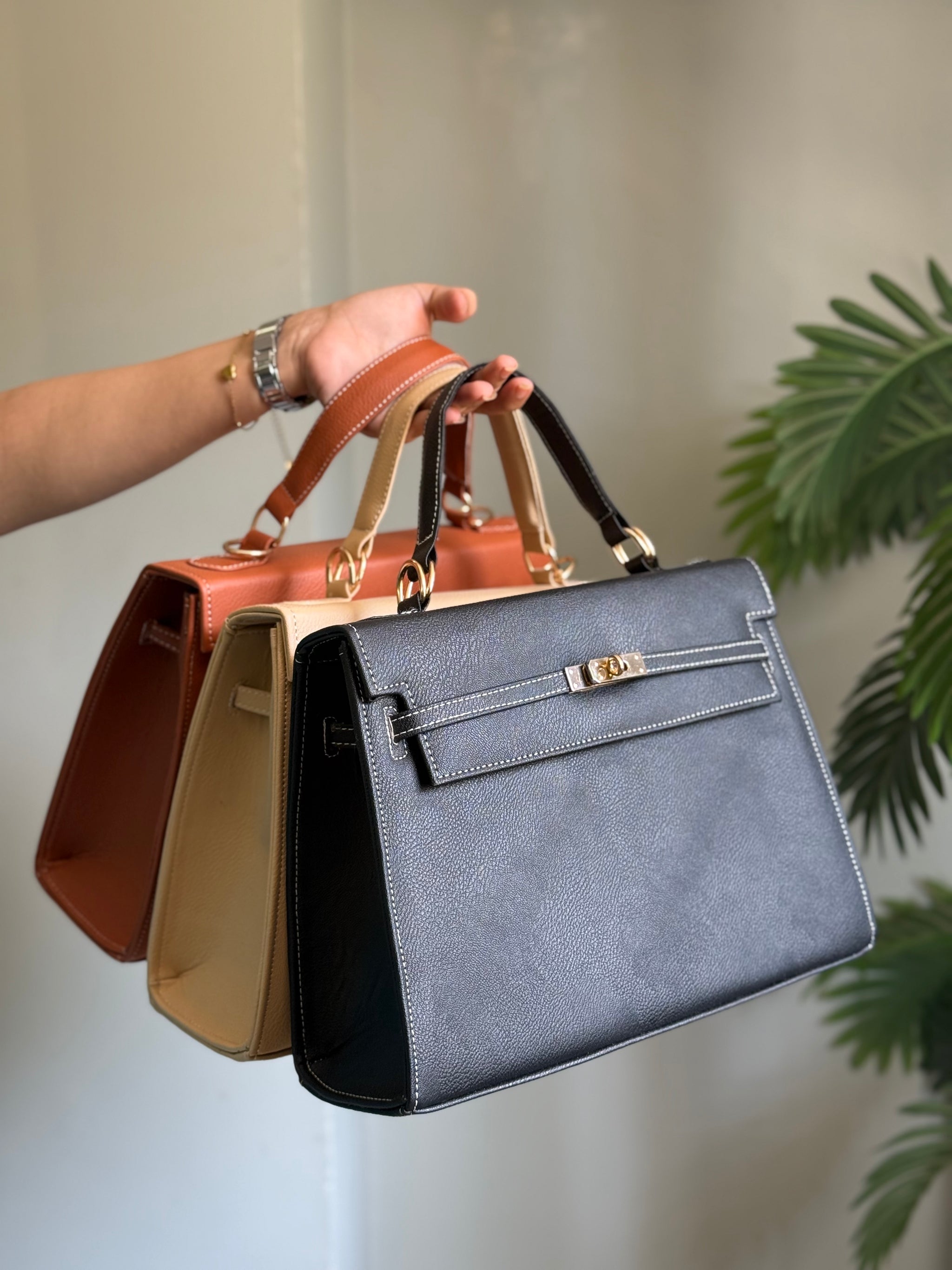 Fineur Hermes Kelly - Black