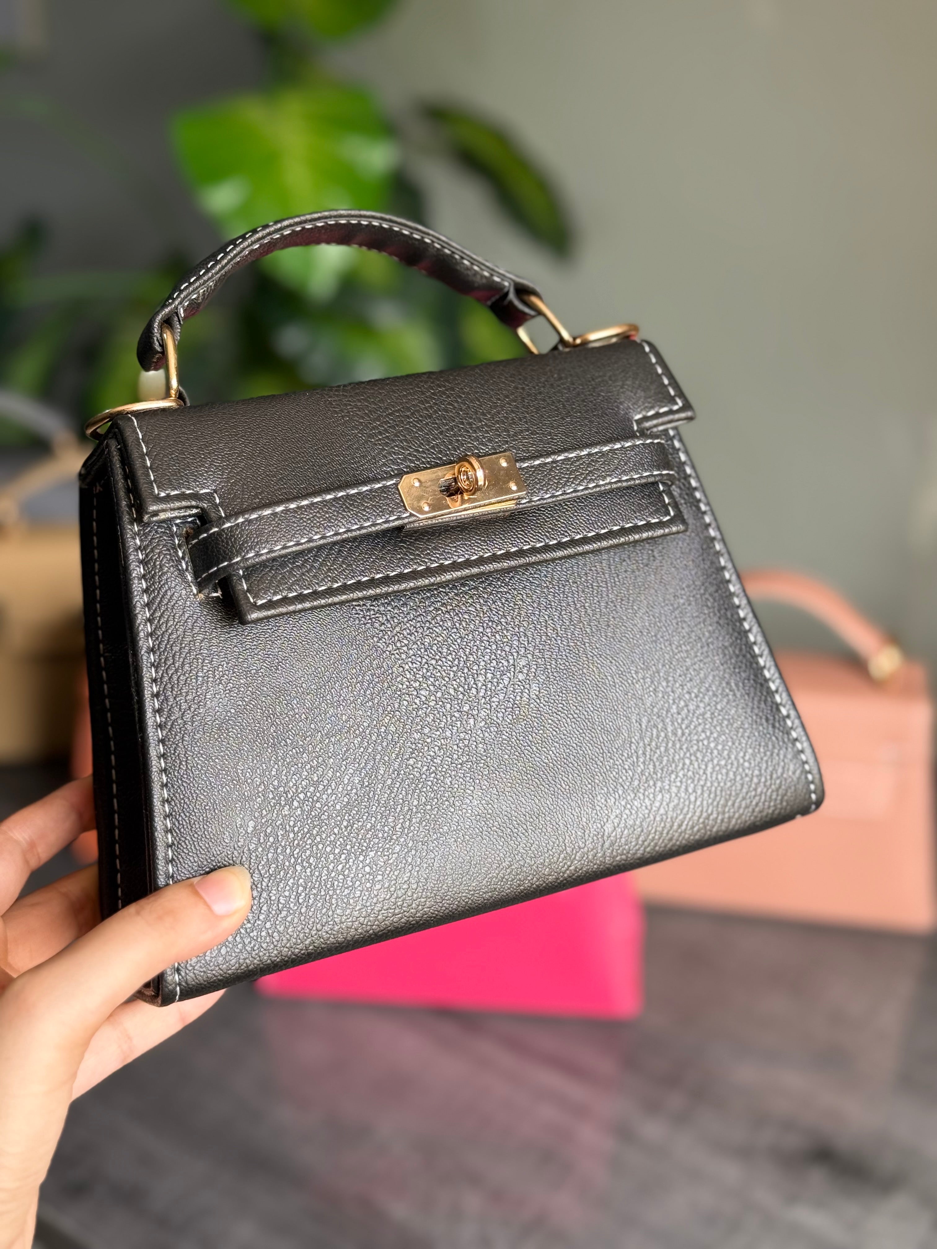 Fineur Handbag Mini Iconic - Black