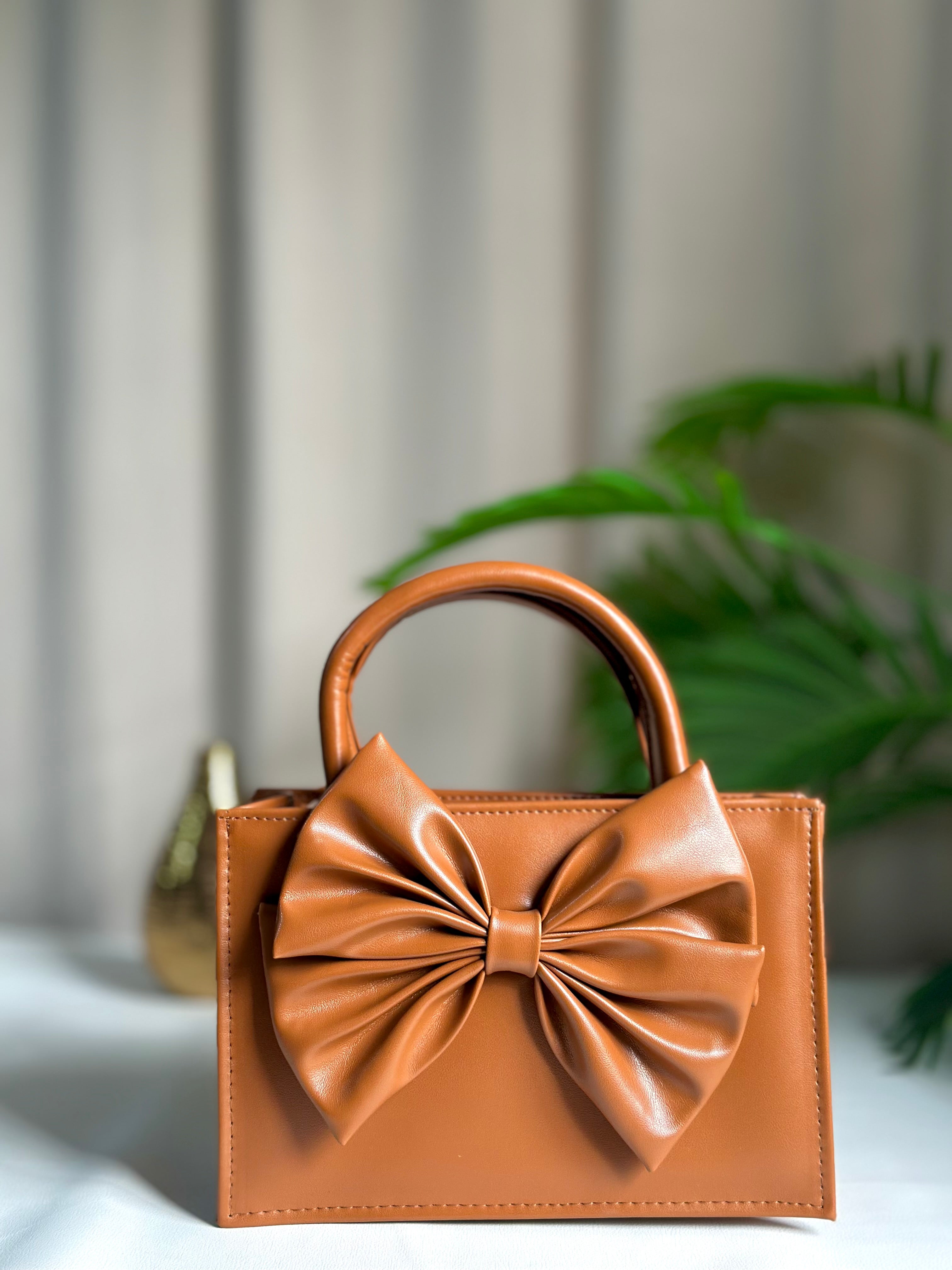 Fineur - HandBag Gloss Bow Brown