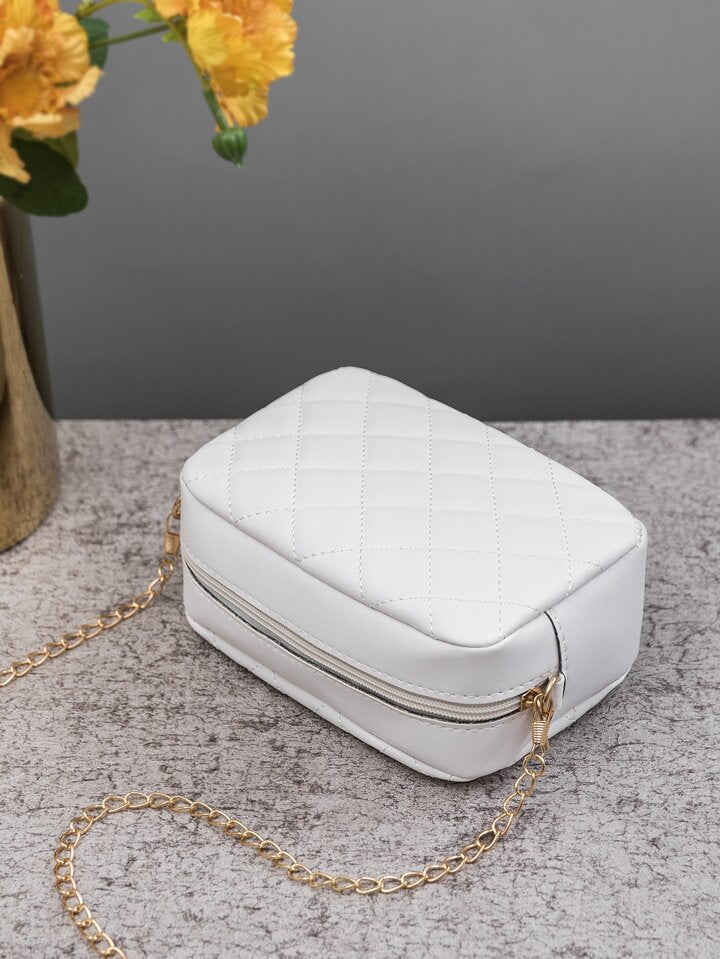 White quilted discount cross body bag